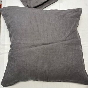 Set of 2 Charcoal Gray 100% Linen Pillow Covers, 20”x20” New FREN